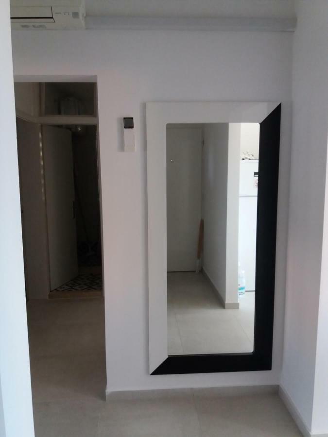 Lola App In City Center, 4+1 Pax Apartment *