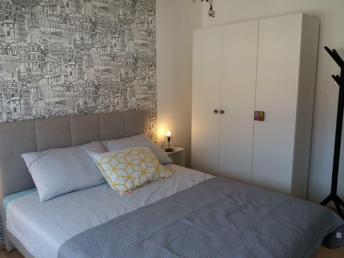 Apartment Lola App In City Center, 4+1 Pax *