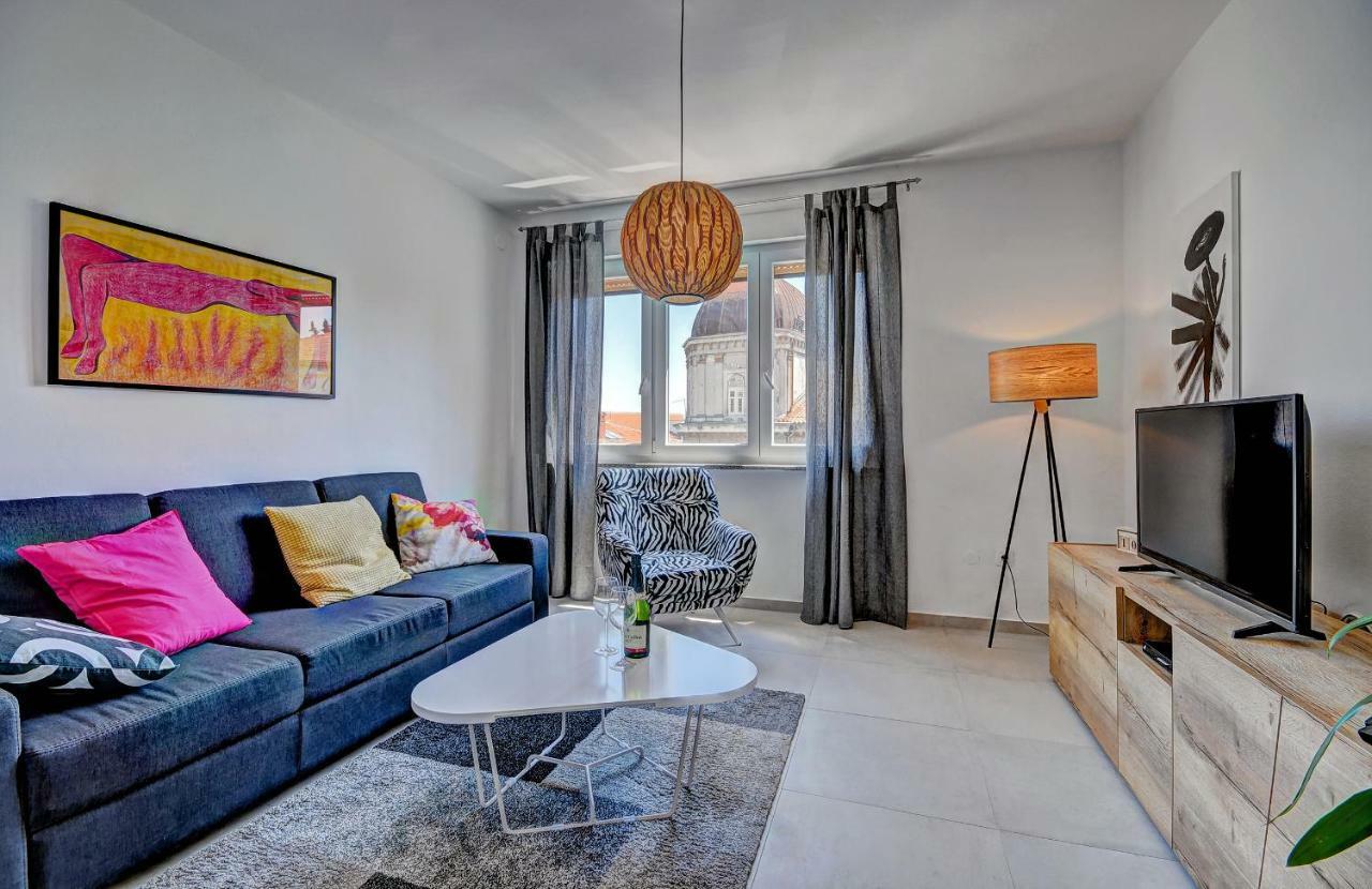 Apartment Lola App In City Center, 4+1 Pax Pula