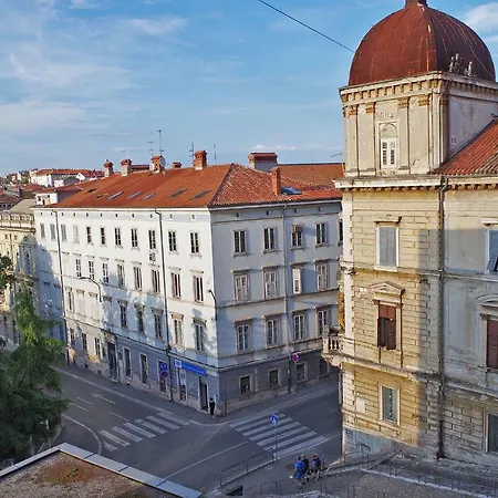 Lola App In City Center, 4+1 Pax Apartment Pula Exterior photo
